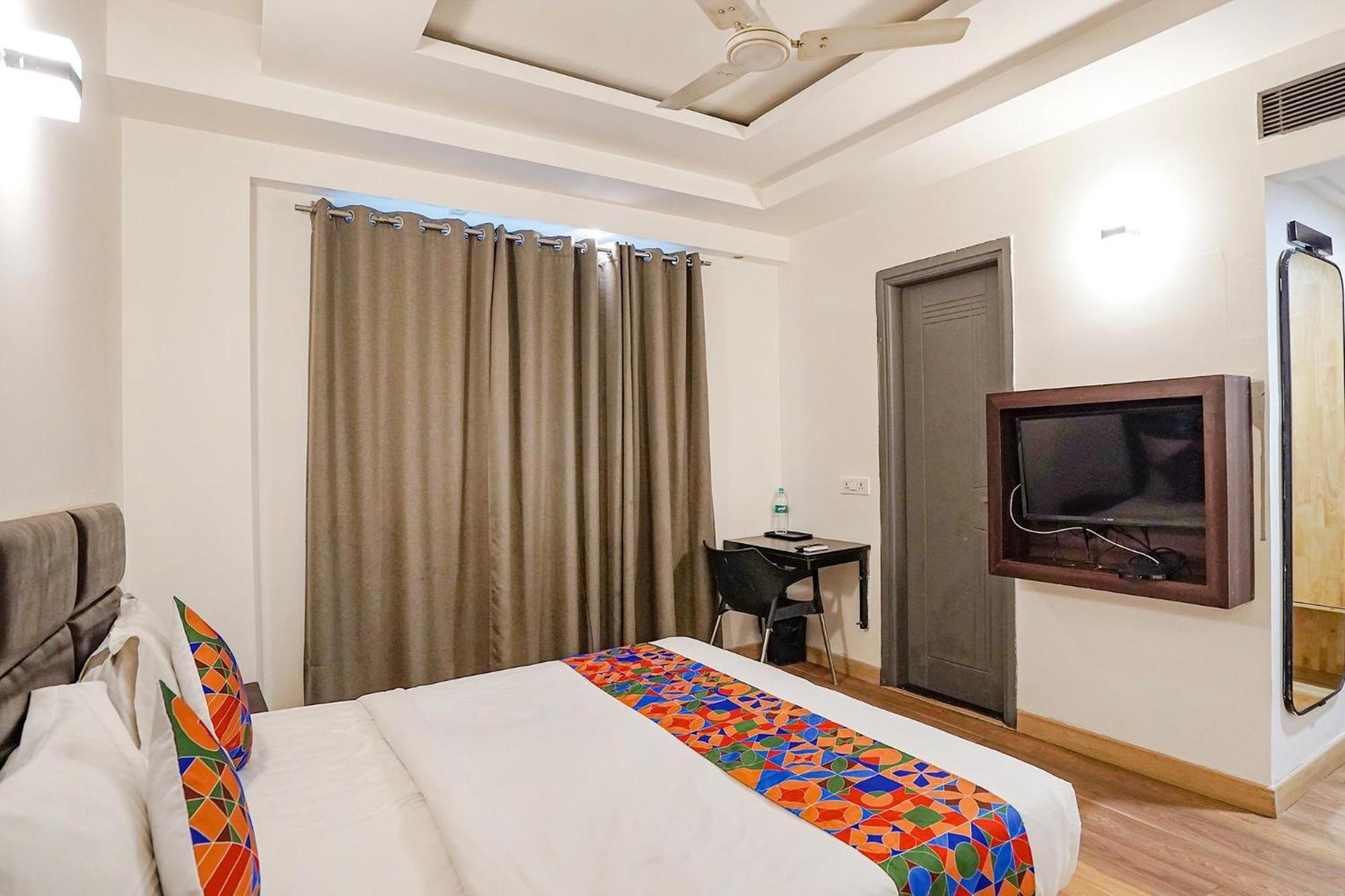 Fabhotel D75 At Residency Ghaziabad Ngoại thất bức ảnh