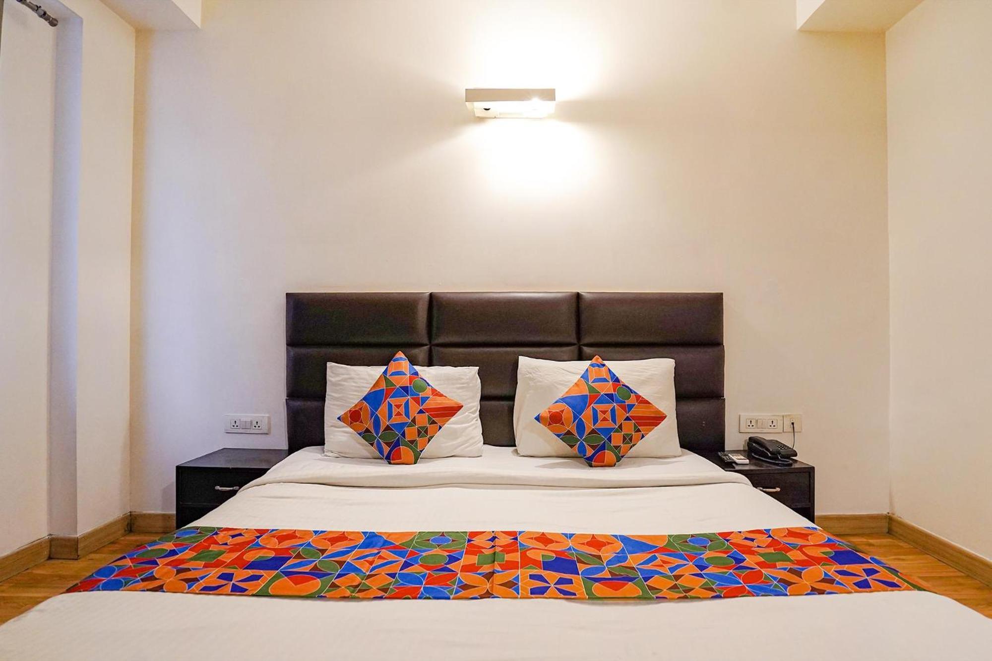 Fabhotel D75 At Residency Ghaziabad Ngoại thất bức ảnh