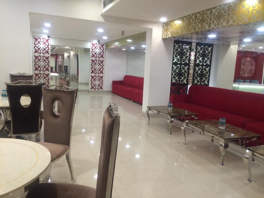 Fabhotel D75 At Residency Ghaziabad Ngoại thất bức ảnh